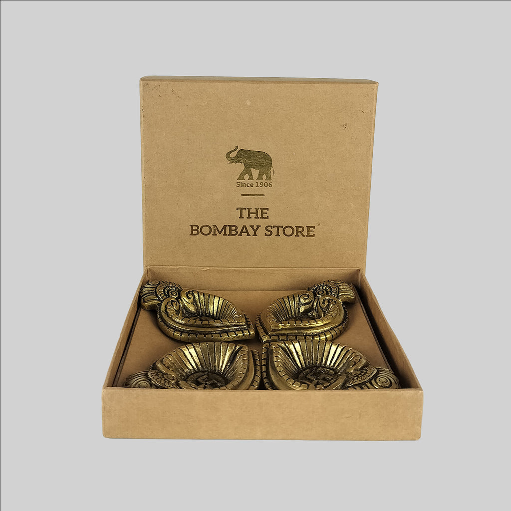 Brass Deepak in Leaf Design 3.5 in x 1 in (S/4)