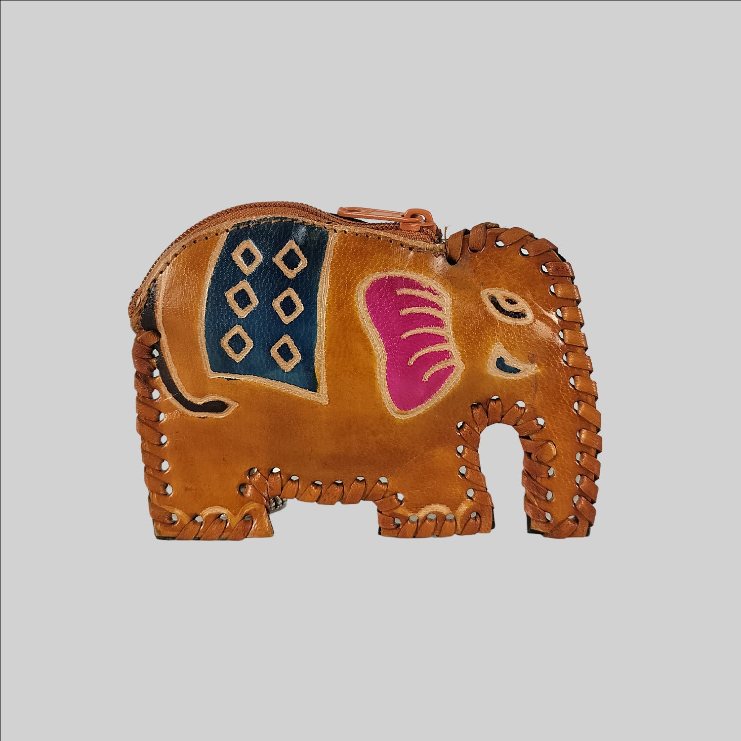 Shanti Niketan Leather Braided Coin Pouch in Elephant Design – The