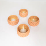 गैलरी व्यूवर में इमेज लोड करें, Clay T-Lite Holder Dome (Set of 4) with Candles 2 in (Natural)