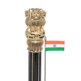 गैलरी व्यूवर में इमेज लोड करें, Whitewood Handcrafted 2 Tone Ashoka Pillar with Flag